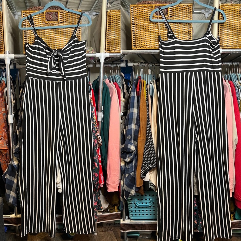 Poof New York Black/White Striped Spaghetti Strap Jumpsuit Size Large NWT